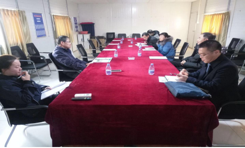 市統(tǒng)計局到項目部開展企業(yè)核查(圖1)