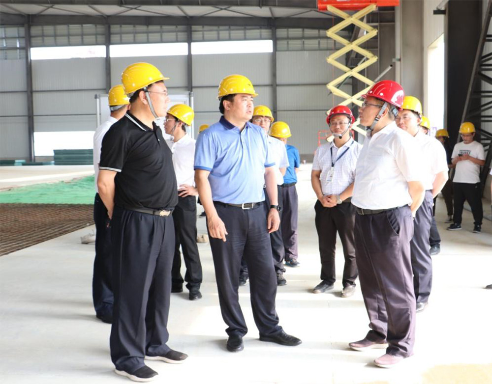 關(guān)于市領(lǐng)導(dǎo)到秦皇島精工綠筑開(kāi)展項(xiàng)目建設(shè)和 安全生產(chǎn)工作的調(diào)研活動(dòng)的簡(jiǎn)報(bào)(圖2)